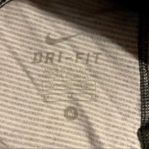 Nike Striped Cropped Leggings - M - Picture 4 of 4